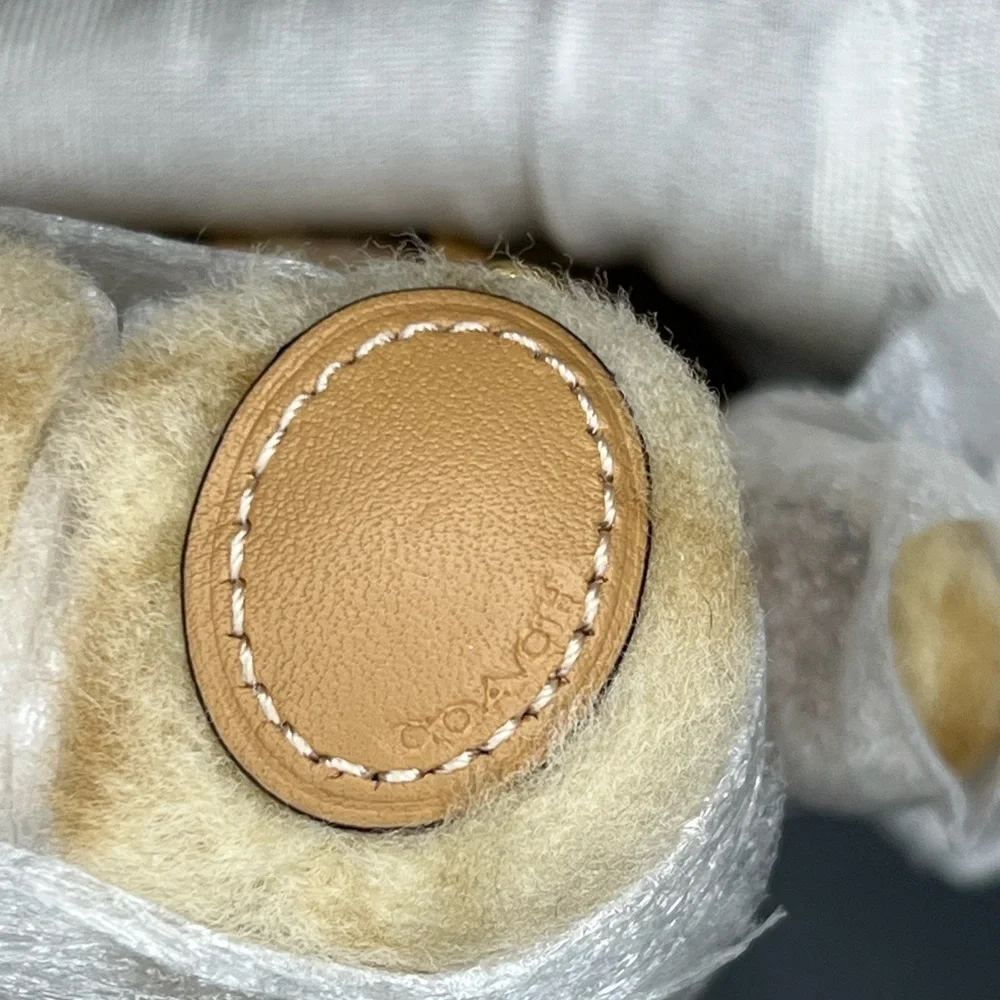Coach BEAR BAG CHARM IN SIGNATURE SHEARLING